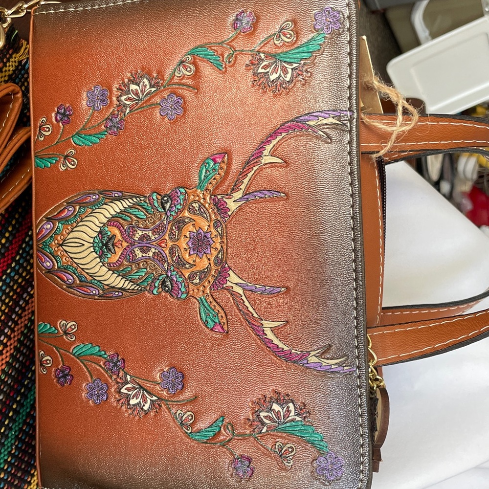 Artisan Brown Embroidered Handbag by Artesanal Mexico - Picture 6 of 8